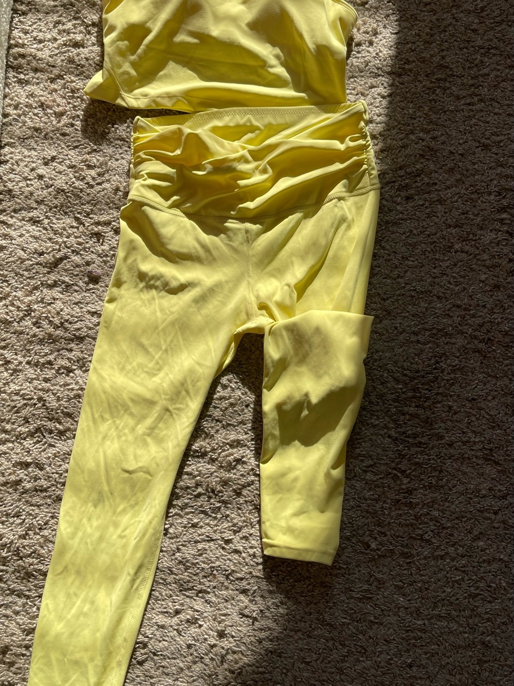 Activewear Top & Leggings